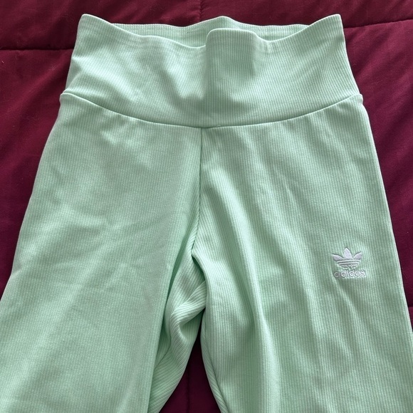 Women’s Adidas Biking Shorts - Picture 1 of 4